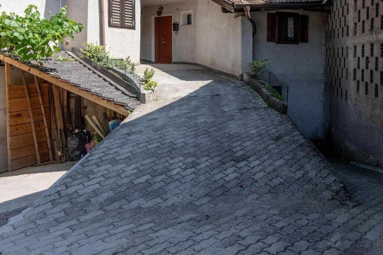 Dimora Al Portico Cloz Ospitar Appartement Buitenkant foto